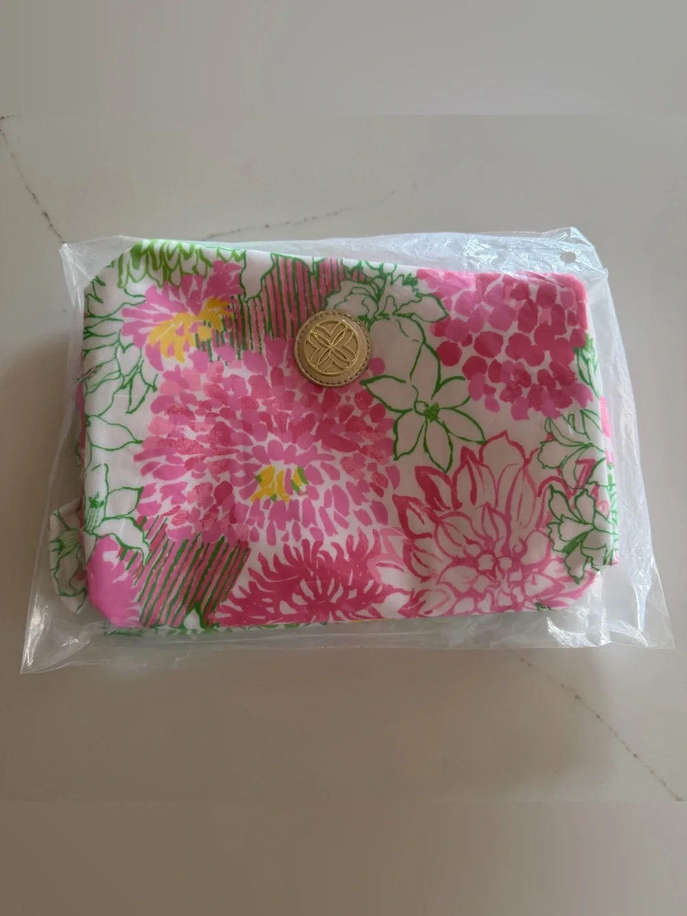 NWT Lilly Pulitzer Pink Resort White Mum Patch Floral Zip Cosmetic Pouch